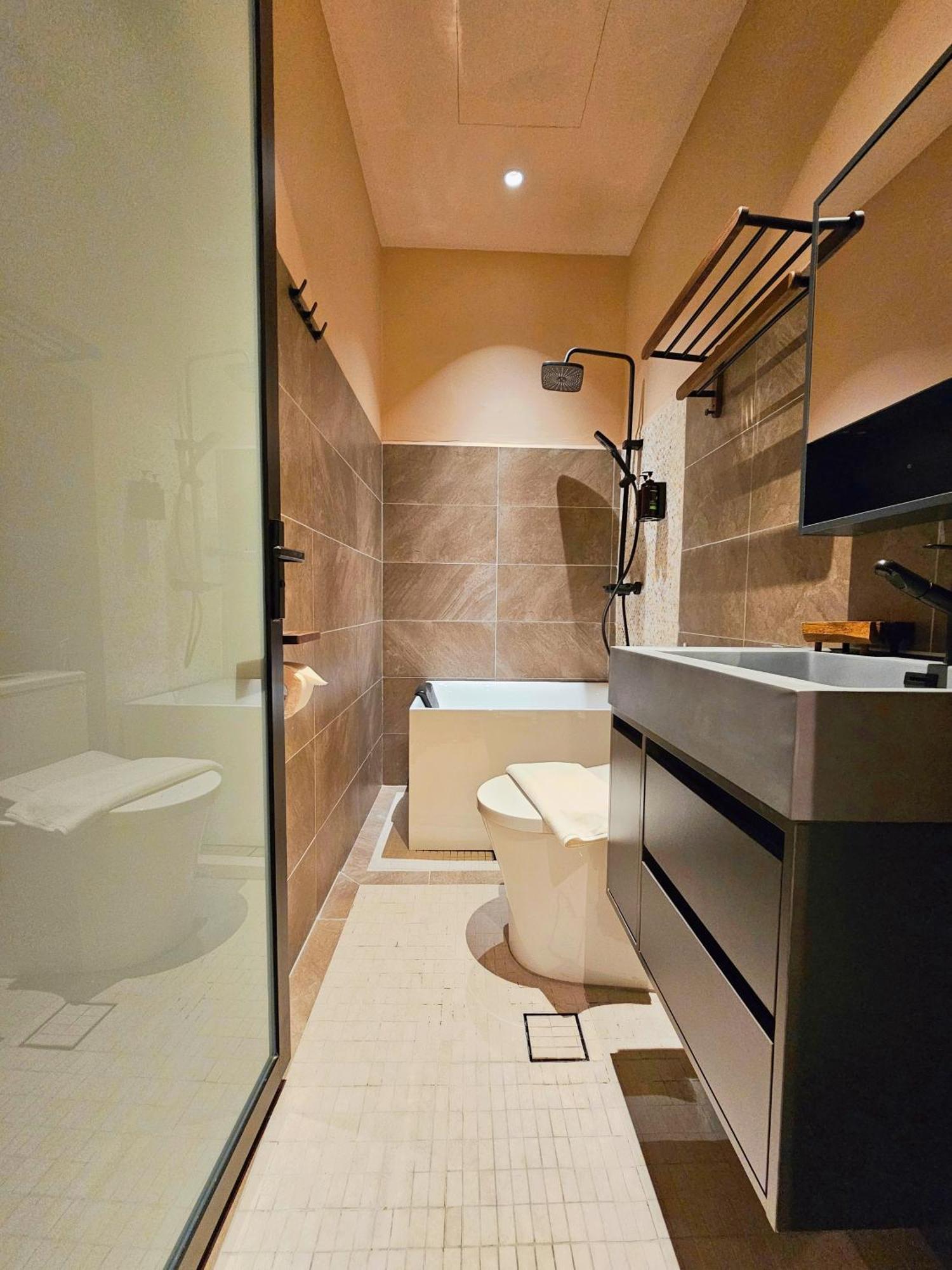 Carnarvon By Reunion Hotel Georgetown